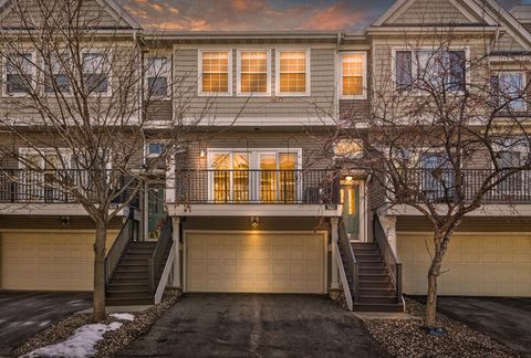 Townhouse For Sale - 7621 Southridge Lane<br/> Scott County, Savage, MN 55378