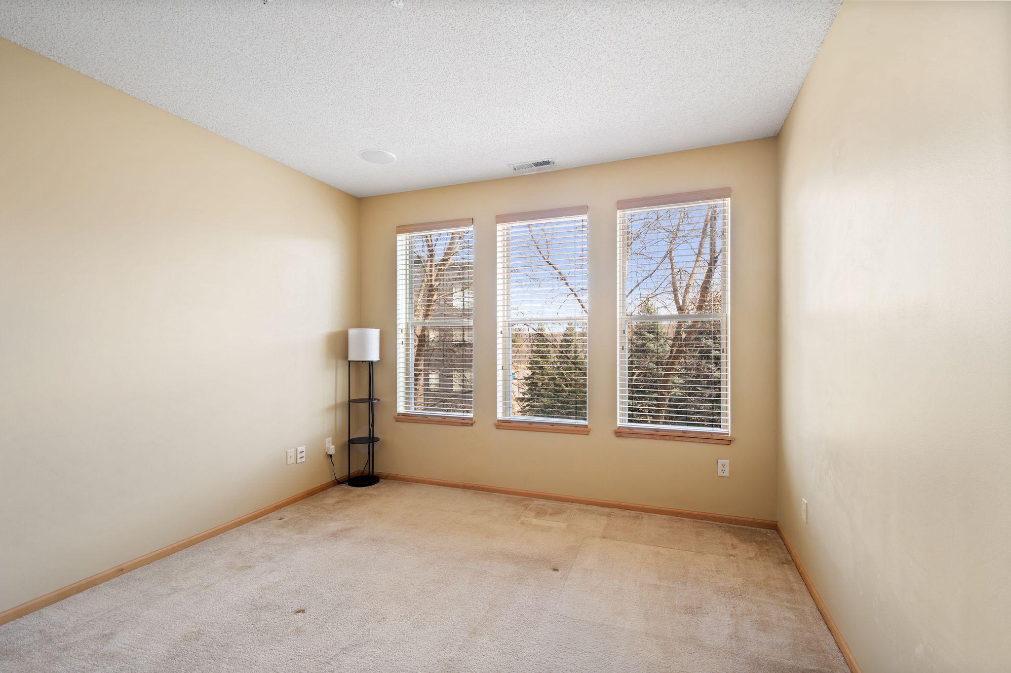 150 E Burnsville Parkway #304, Burnsville, Minnesota image 26