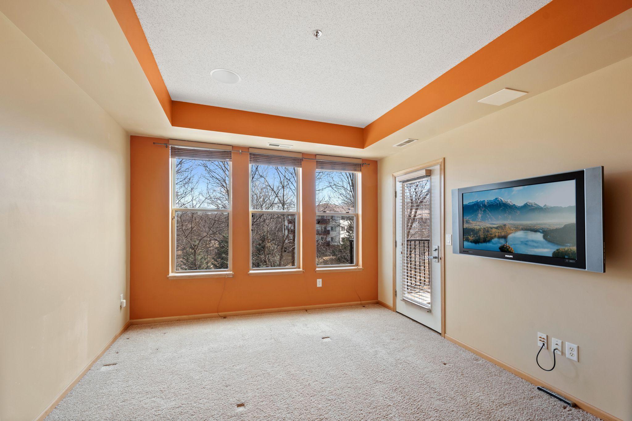 150 E Burnsville Parkway #304, Burnsville, Minnesota image 14