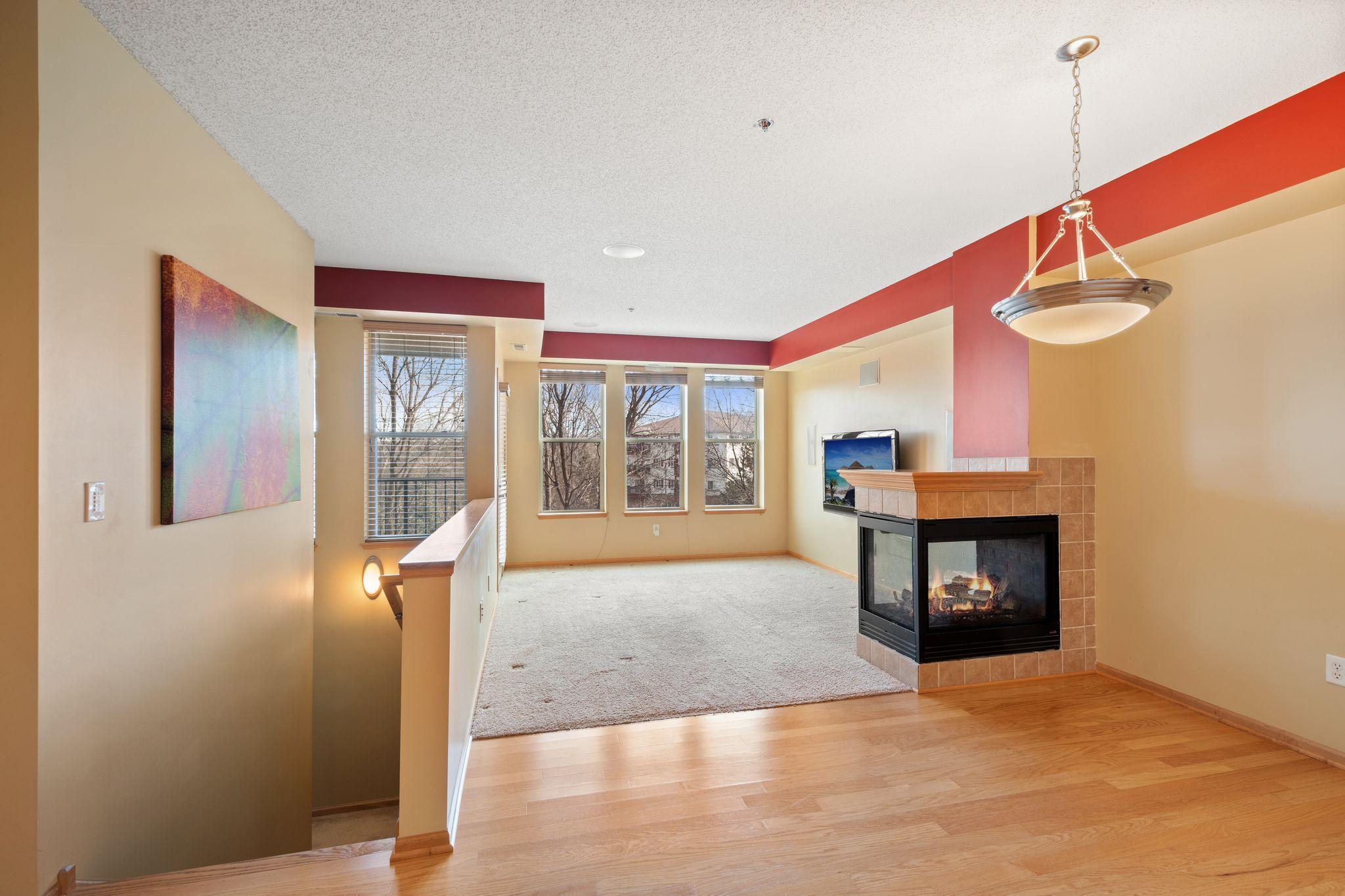 150 E Burnsville Parkway #304, Burnsville, Minnesota image 5