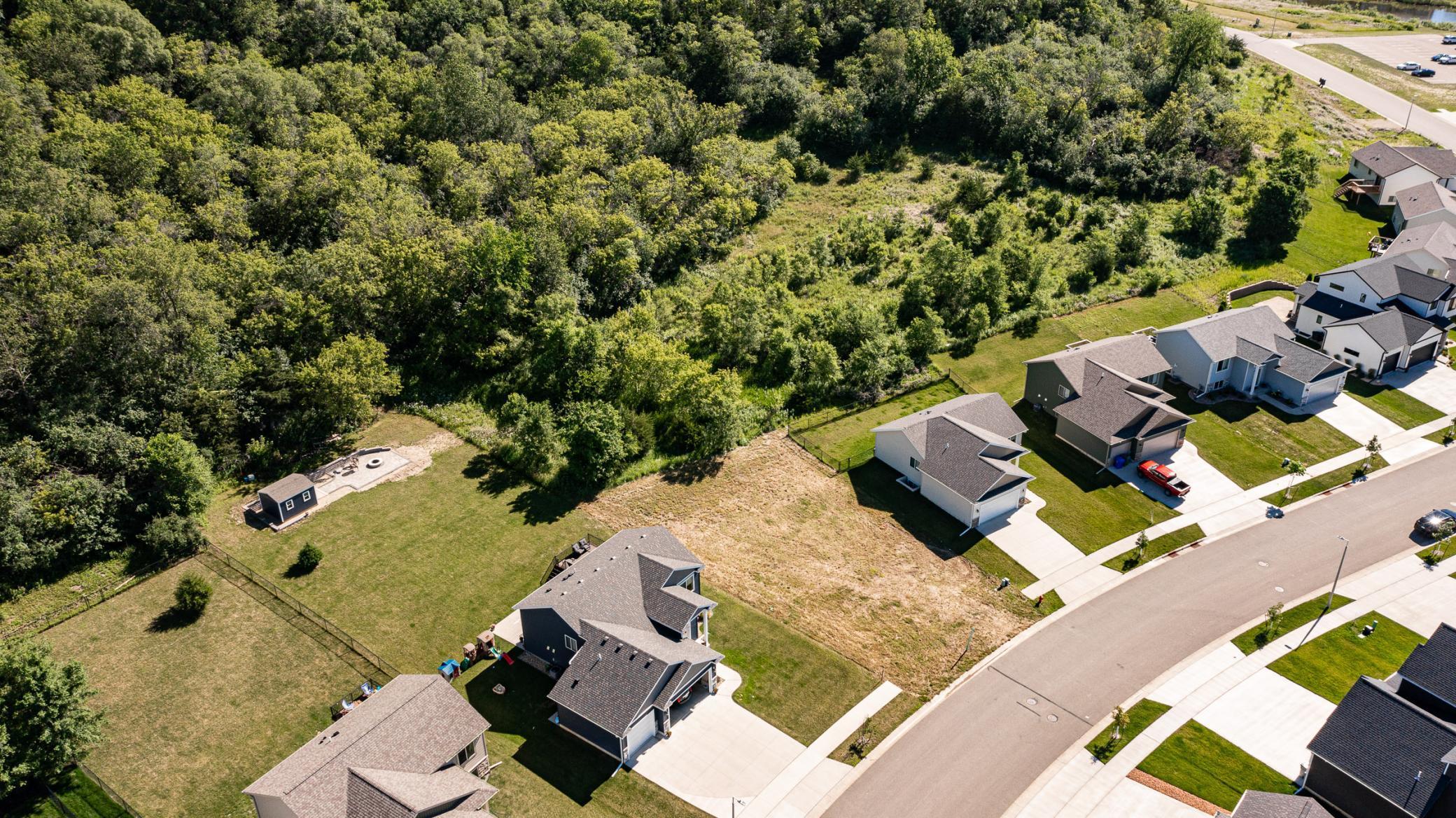 2163 Hadley Hills Drive, Rochester, Minnesota image 3