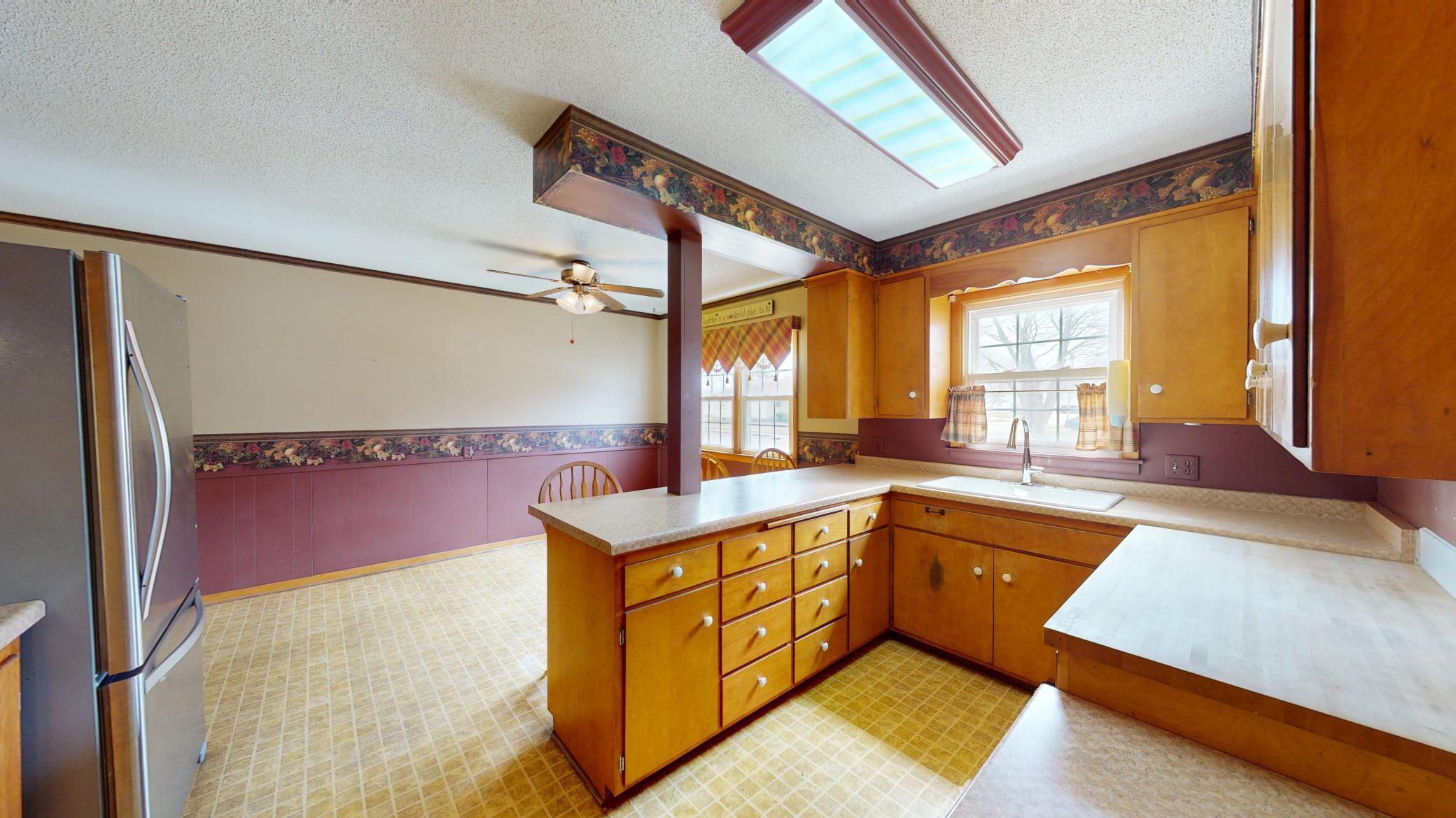 219 E Richway Drive, Albert Lea, Minnesota image 5