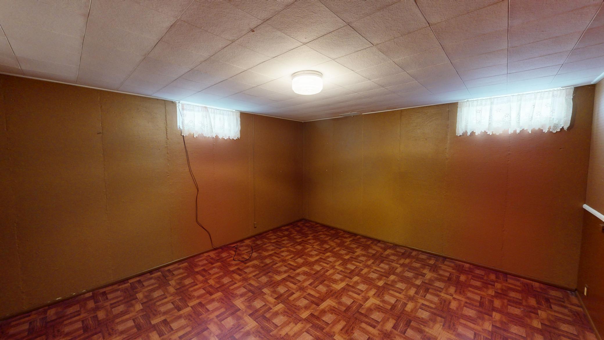 219 E Richway Drive, Albert Lea, Minnesota image 31