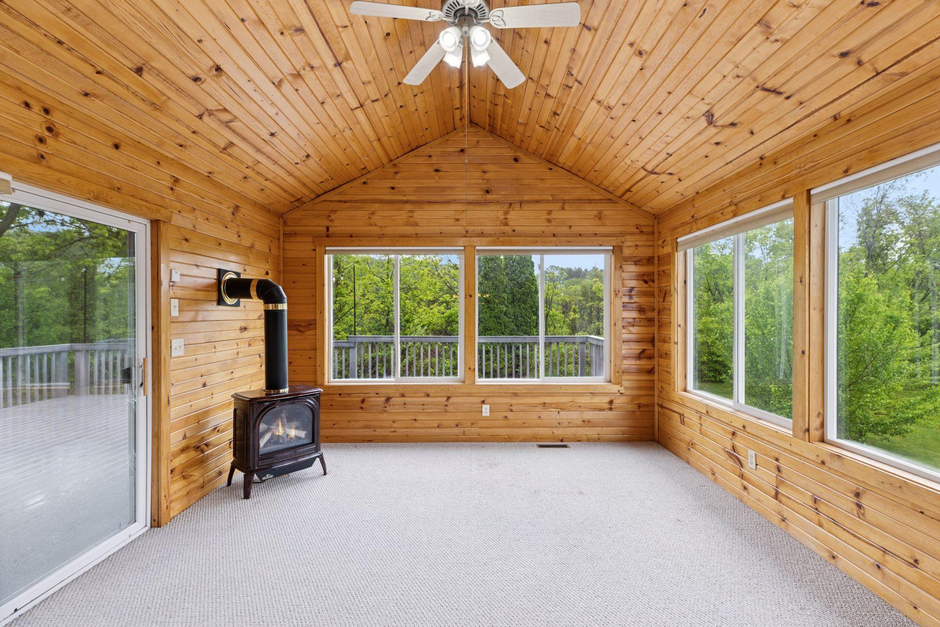 292 Townsvalley Road, River Falls, Wisconsin image 9