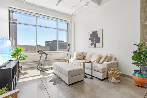 Condo For Sale - 700 Washington Avenue<br/> Hennepin County, Minneapolis, MN 55401