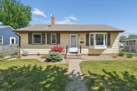 Homes For Sale - 2203 Maryland Avenue<br/> Ramsey County, Saint Paul, MN 55119