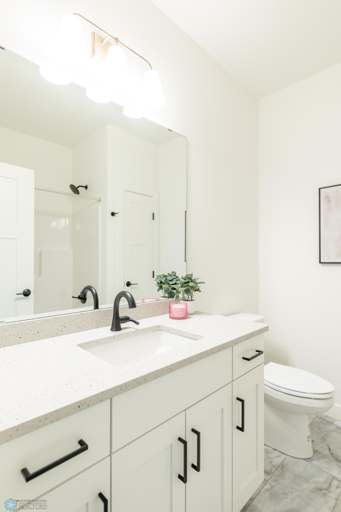 West Fargo, North Dakota 58078, United States, 3 Bedrooms Bedrooms, ,3 BathroomsBathrooms,Residential,Active,87135