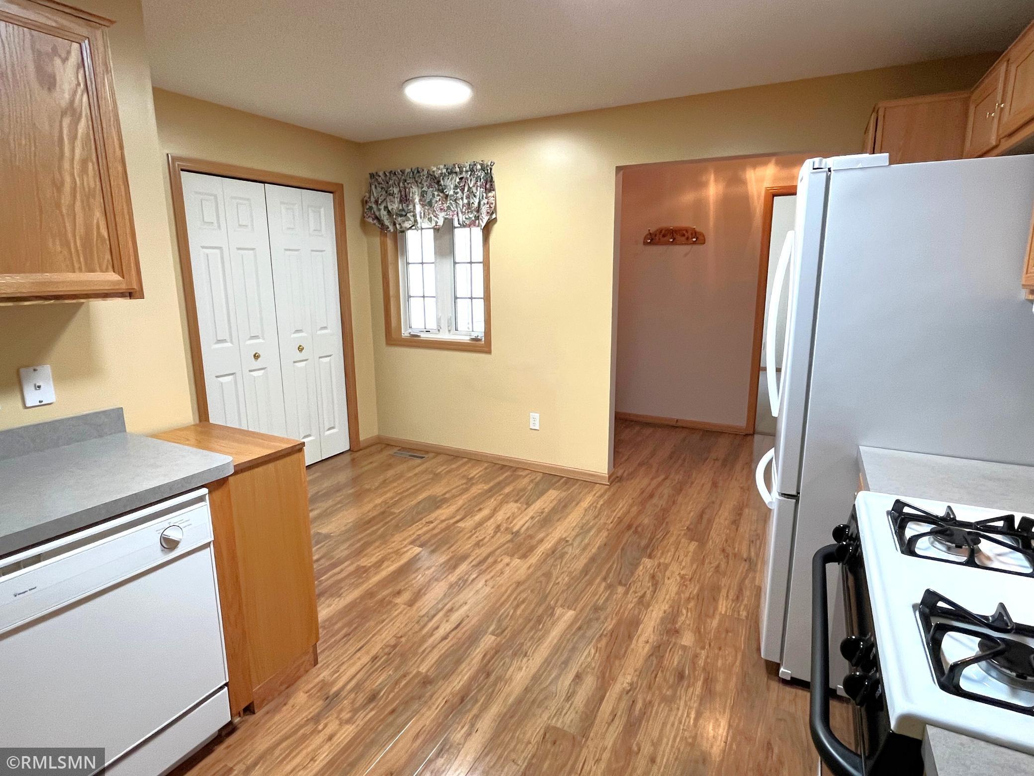 17256 Deerfield Drive, Prior Lake, Minnesota image 12