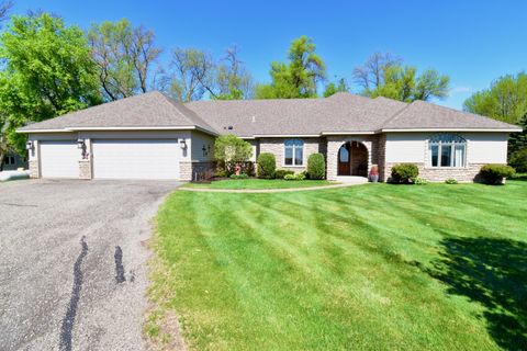 Homes For Sale - 11593 E Reno Beach Drive<br/> Pope County, Glenwood, MN 56334
