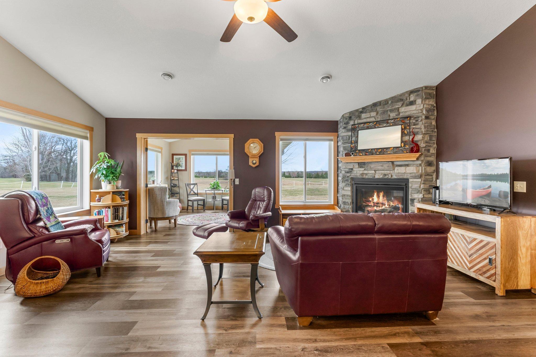 610 Kreekview Drive, Osceola, Wisconsin image 16