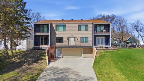Condo For Sale - 327 10th Avenue<br/> Fargo, ND 58103