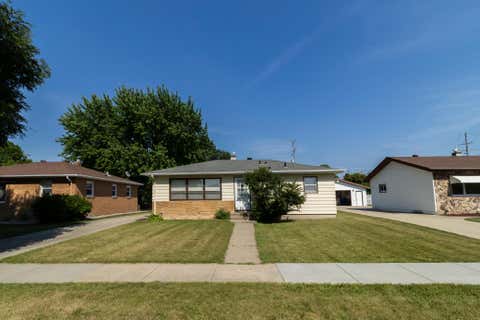 Homes For Sale - 1618 17th Street<br/> Cass County, Fargo, ND 58103