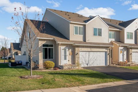 Townhouse For Sale - 408 Bentley Court<br/> Jordan, MN 55352