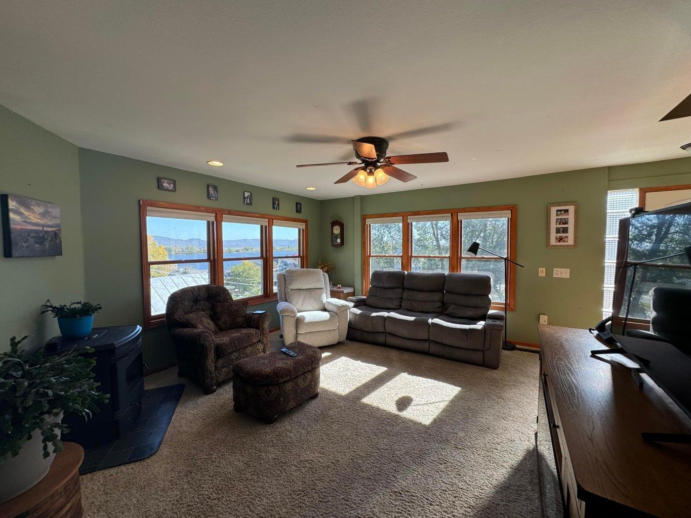 208 Adams Street, Brownsville, Minnesota image 9
