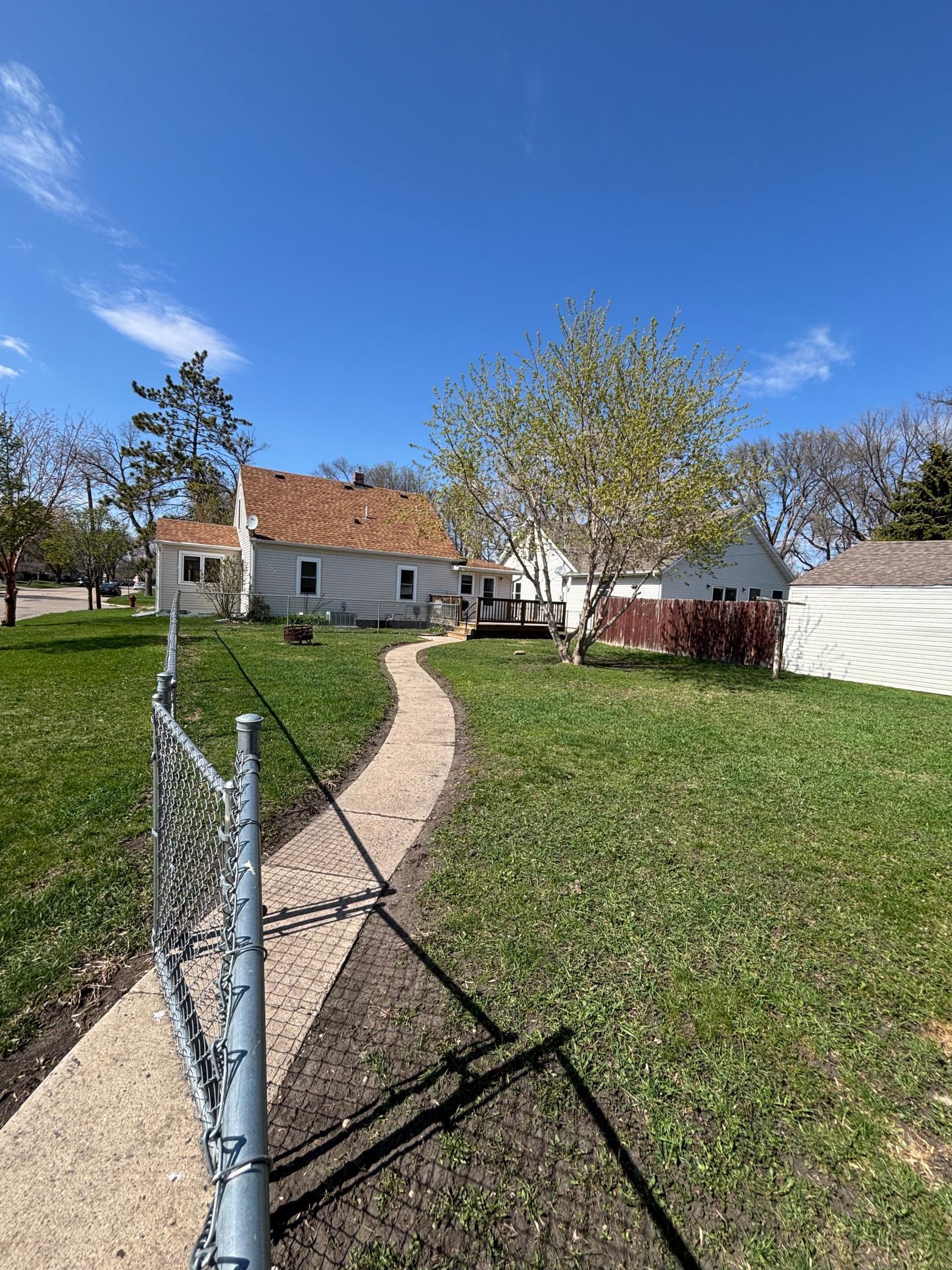 511 W 7th Street, Morris, Minnesota image 7