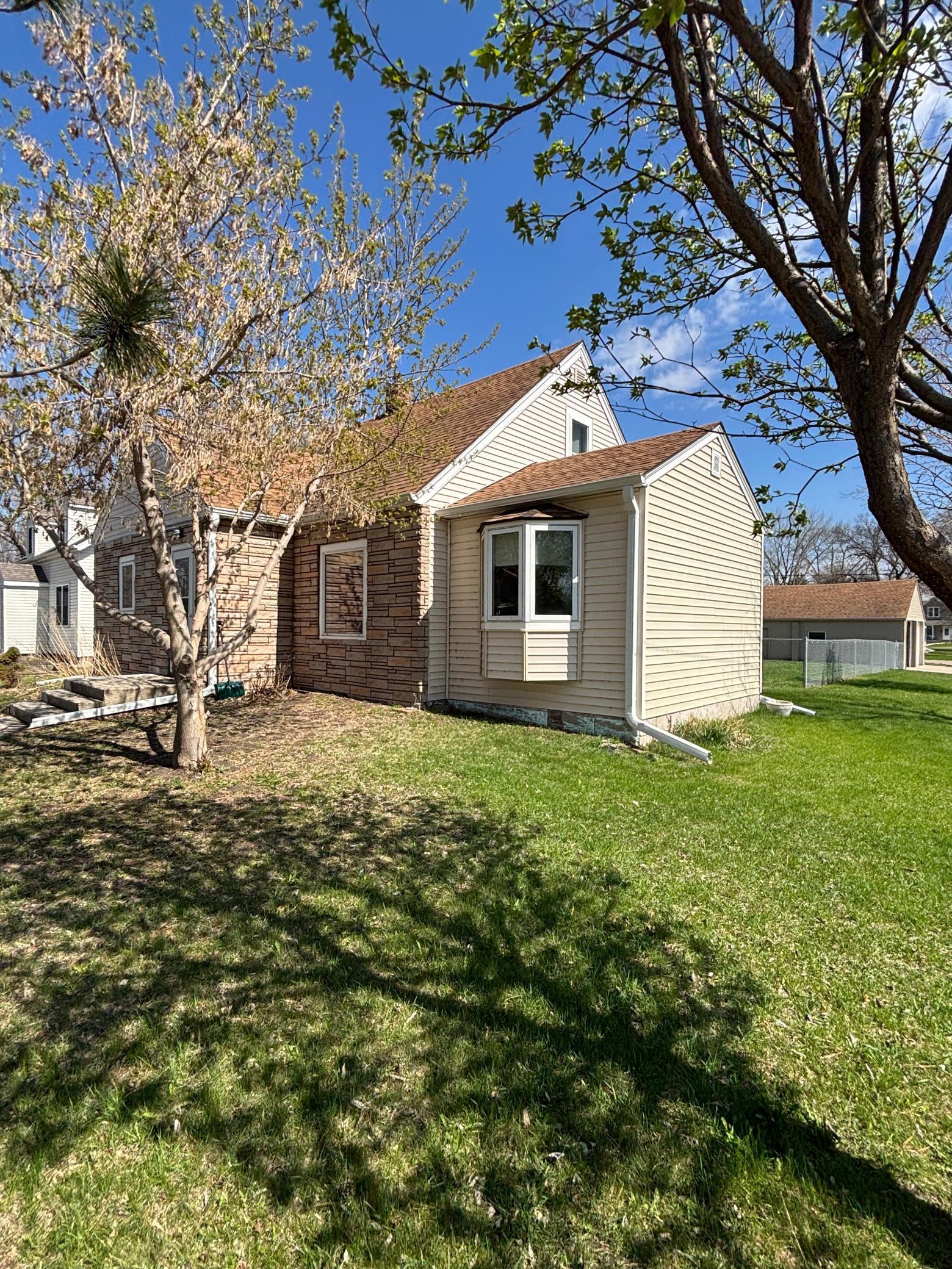 511 W 7th Street, Morris, Minnesota image 3