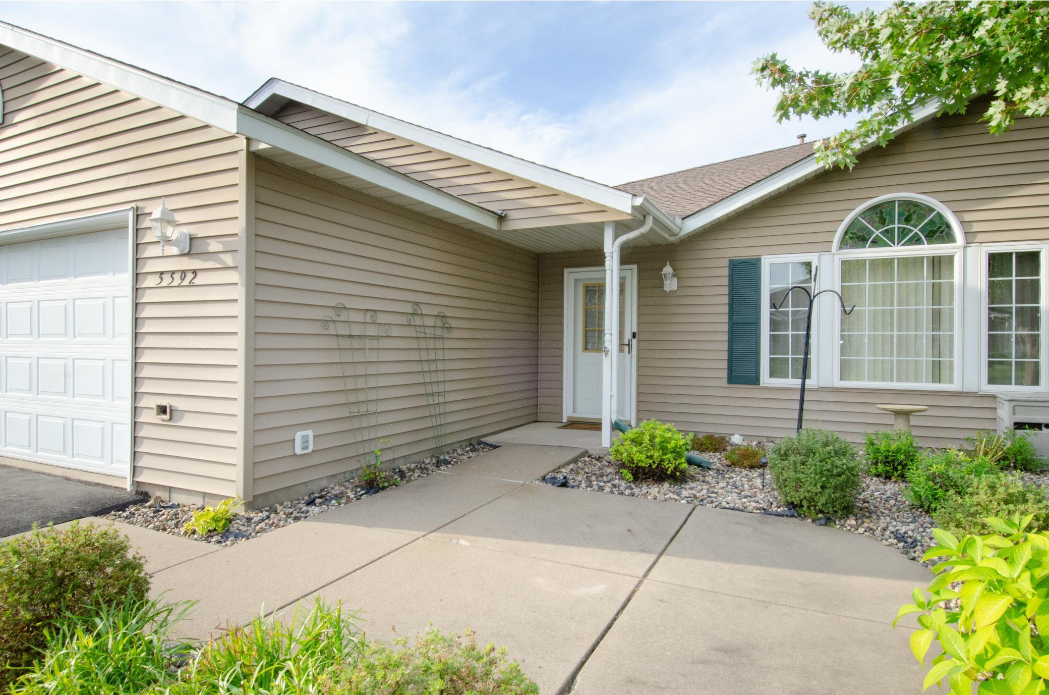 5592 Kalland Avenue, Albertville, Minnesota image 2
