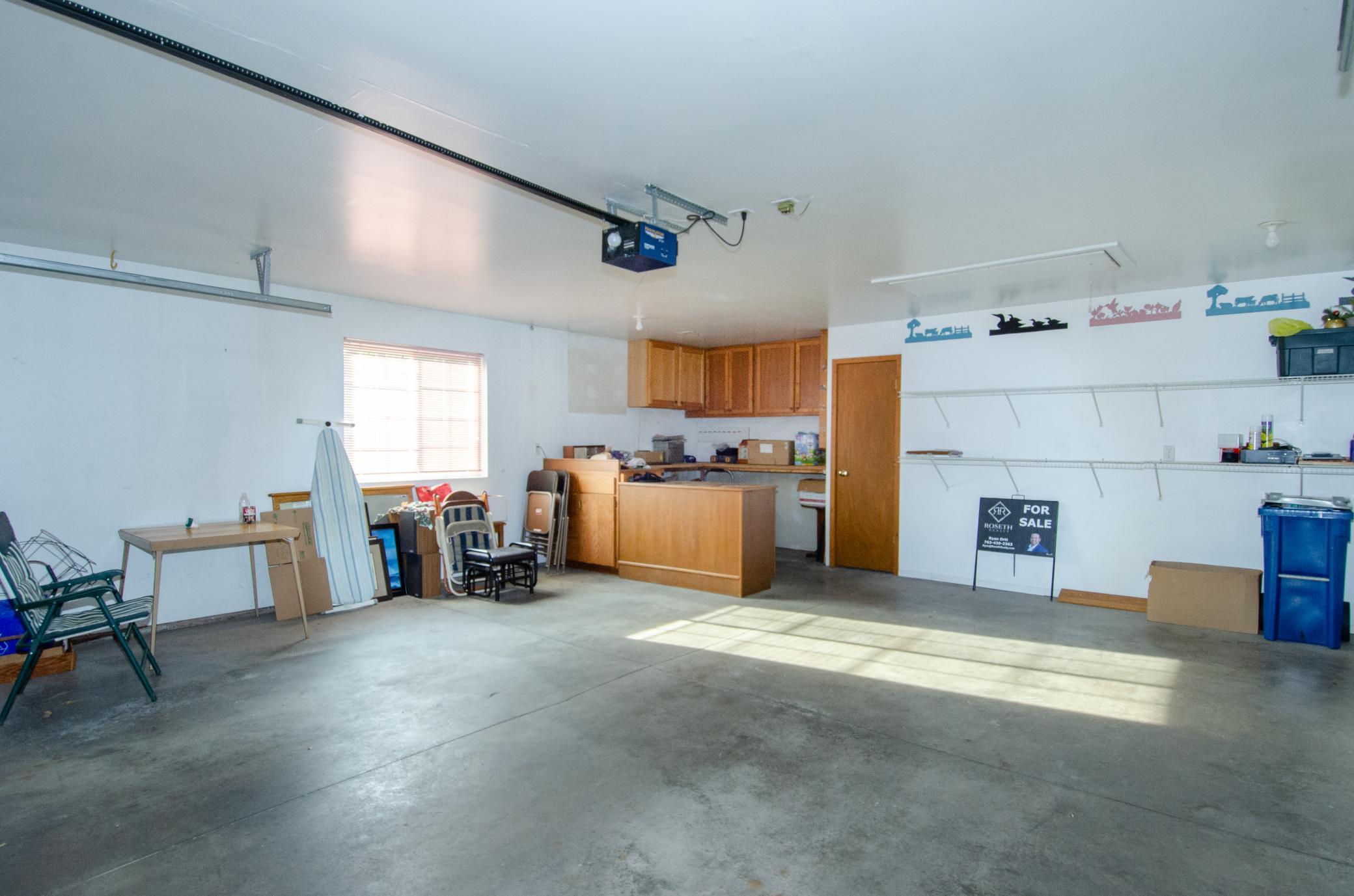 5592 Kalland Avenue, Albertville, Minnesota image 21