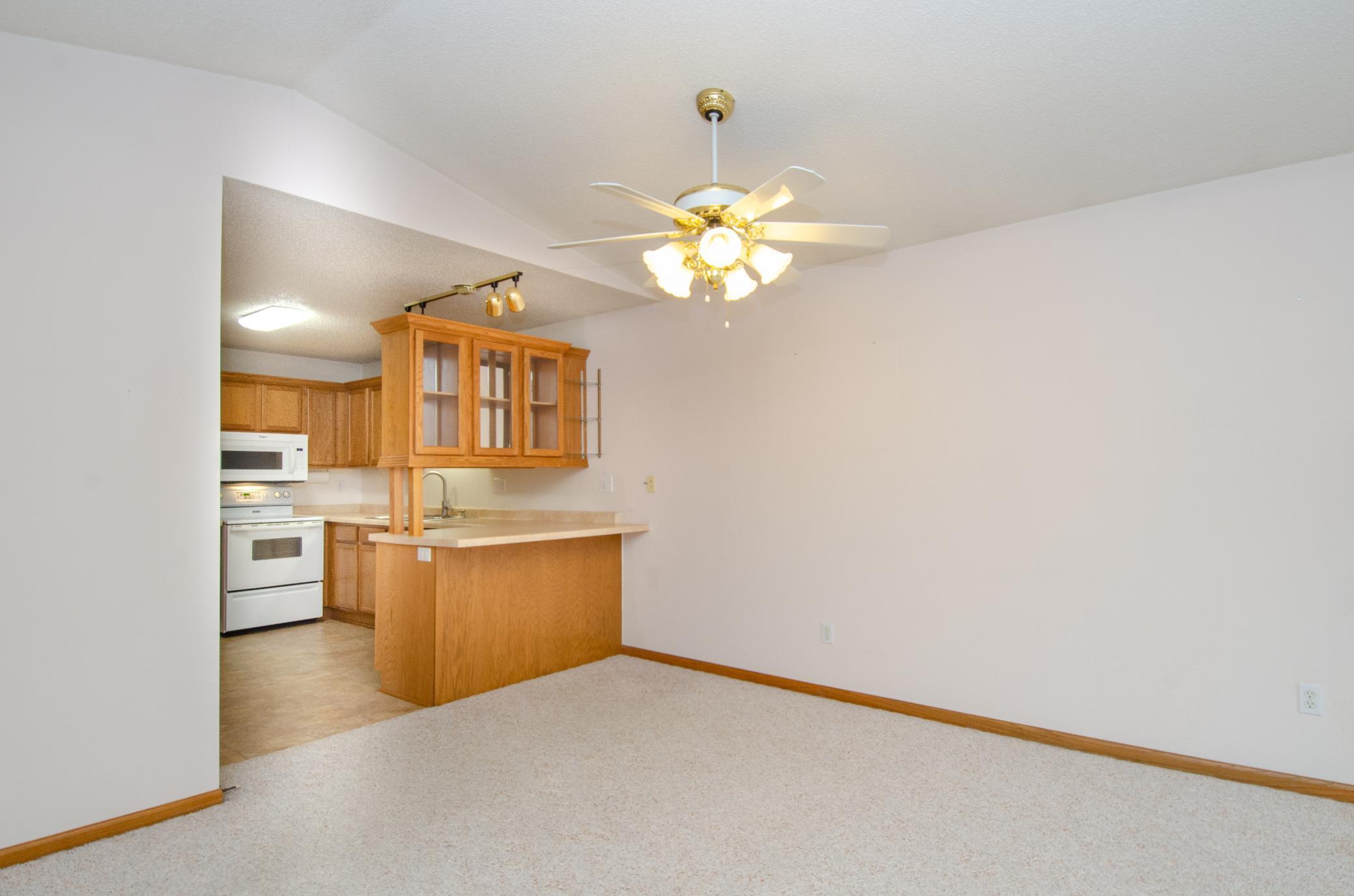 5592 Kalland Avenue, Albertville, Minnesota image 4