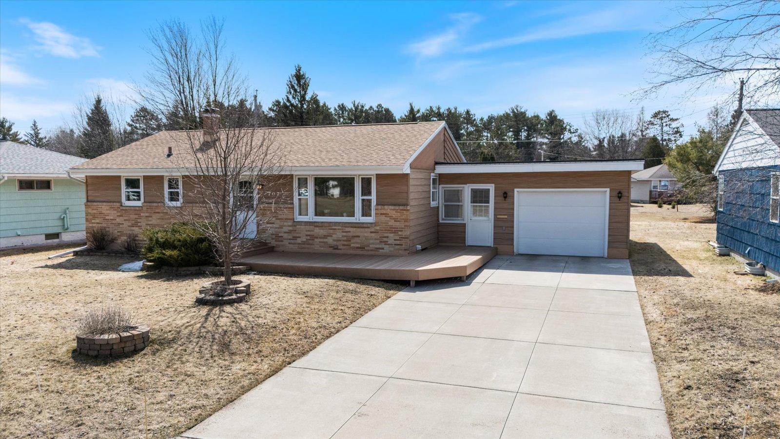 707 Arrowhead Street, Aurora, Minnesota image 10