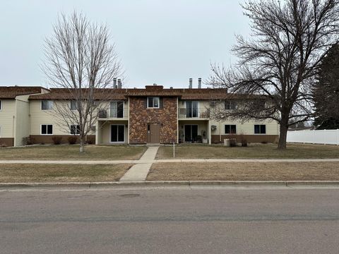 Condo For Sale - 3249 16th Avenue<br/> Fargo, ND 58103