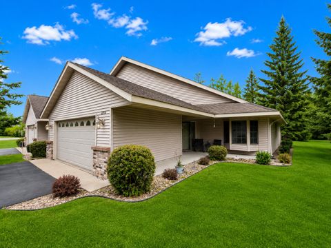 Townhouse For Sale - 12931 Berrywood Drive<br/> Crow Wing County, Baxter, MN 56425