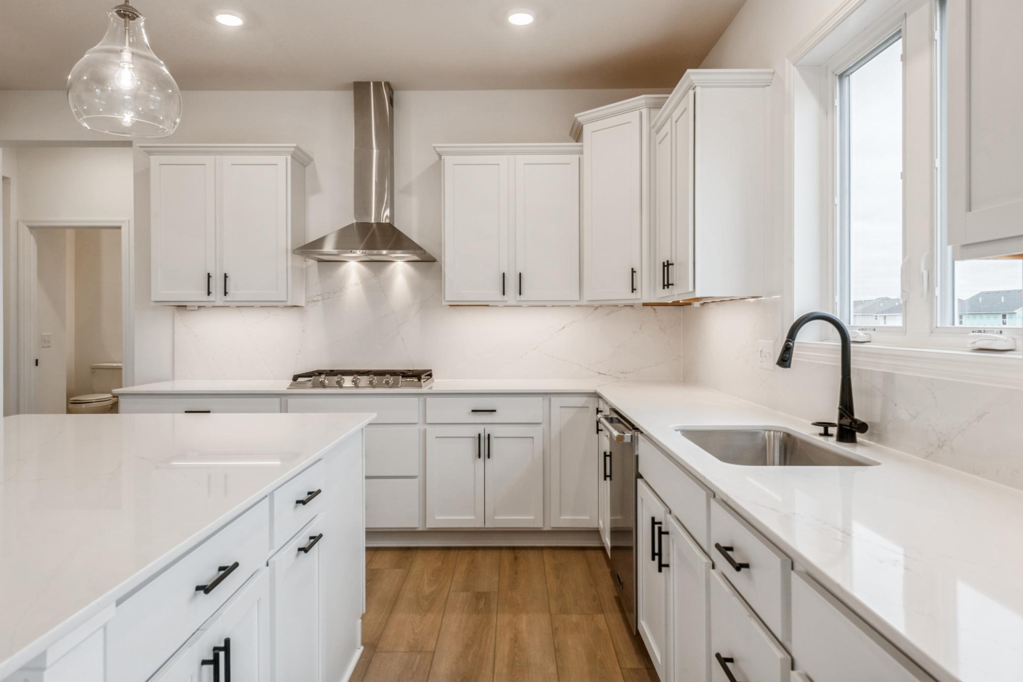 2711 Aspen Drive, Shakopee, Minnesota image 3