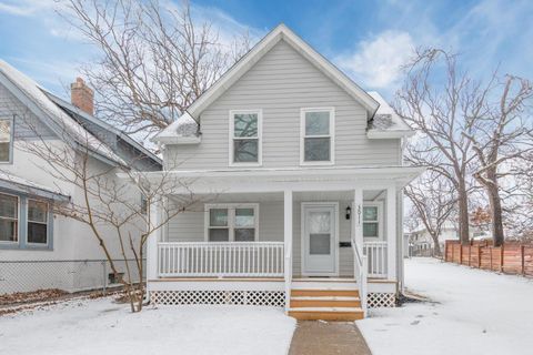 Homes For Sale - 3011 Fremont Avenue<br/> Minneapolis, MN 55411