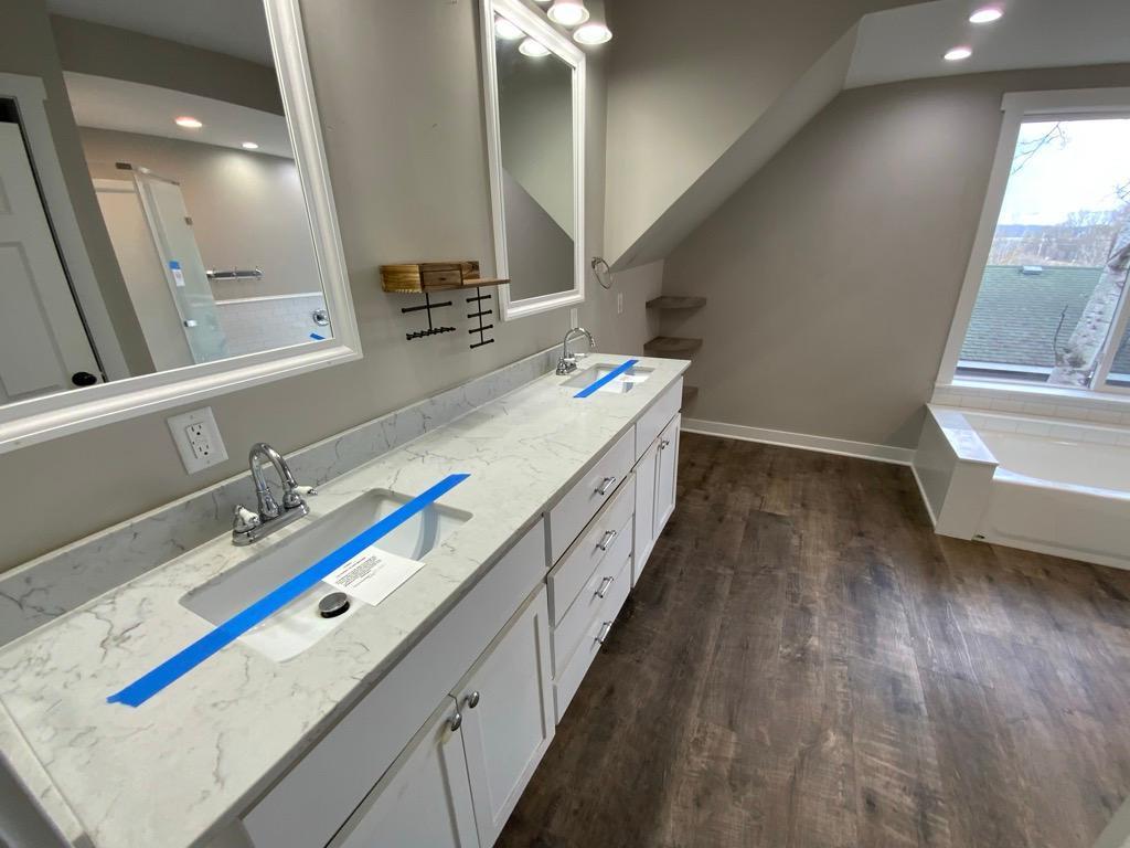 5472 Stagecoach Trail #M, Stillwater, Minnesota image 17