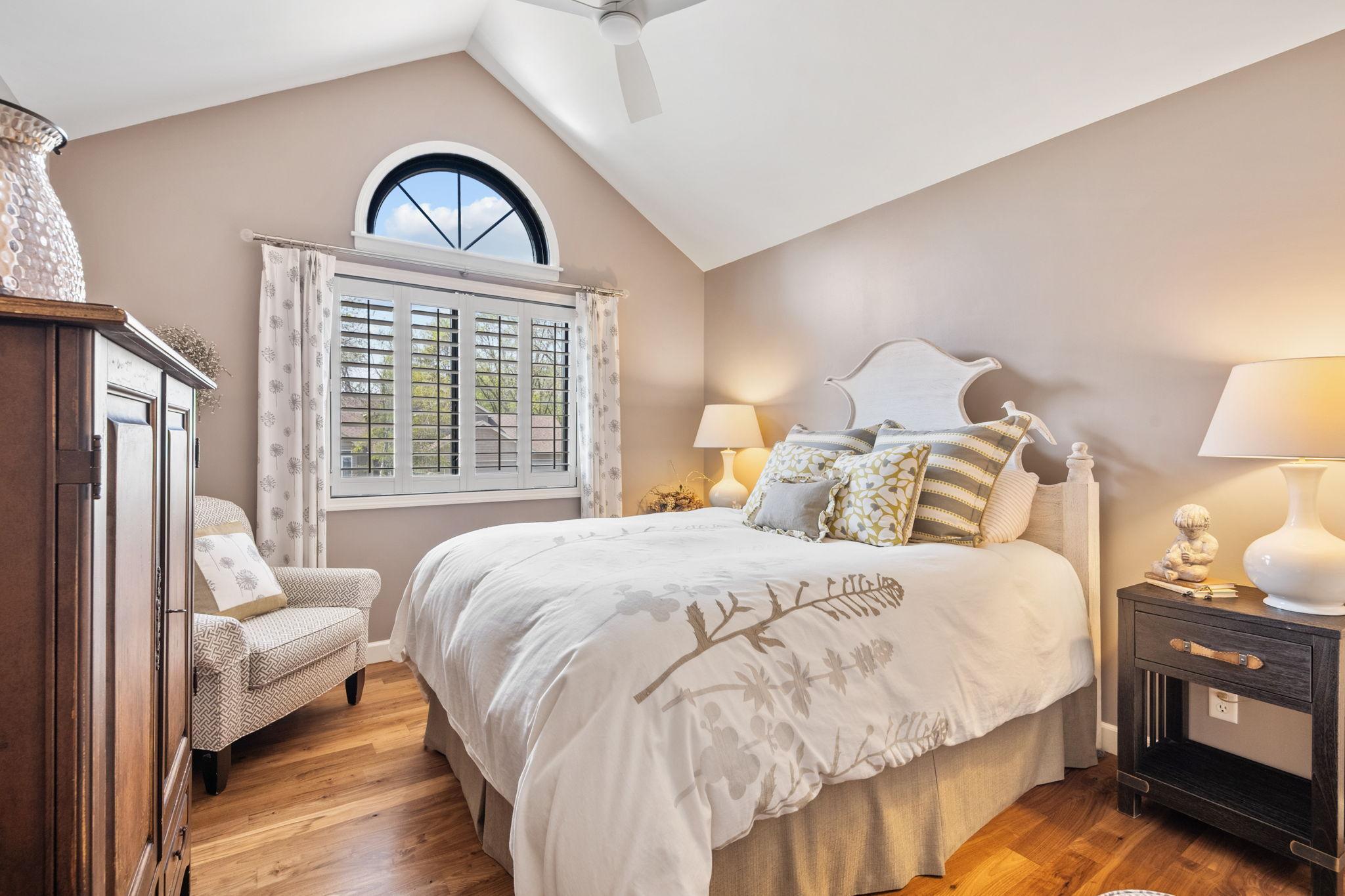 3744 Woodland Trail, Saint Paul, Minnesota image 30