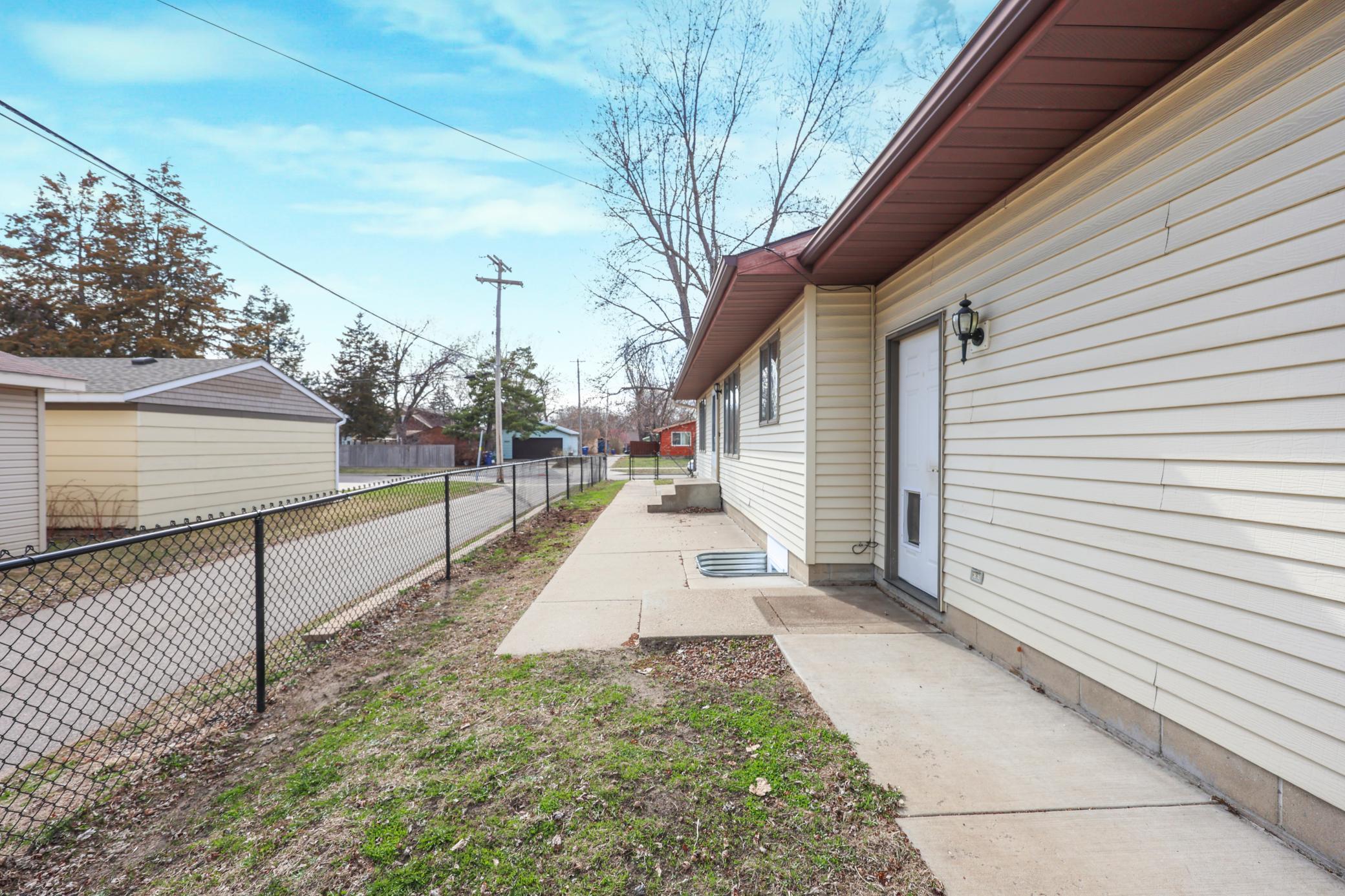 816 32nd Avenue, Saint Cloud, Minnesota image 6