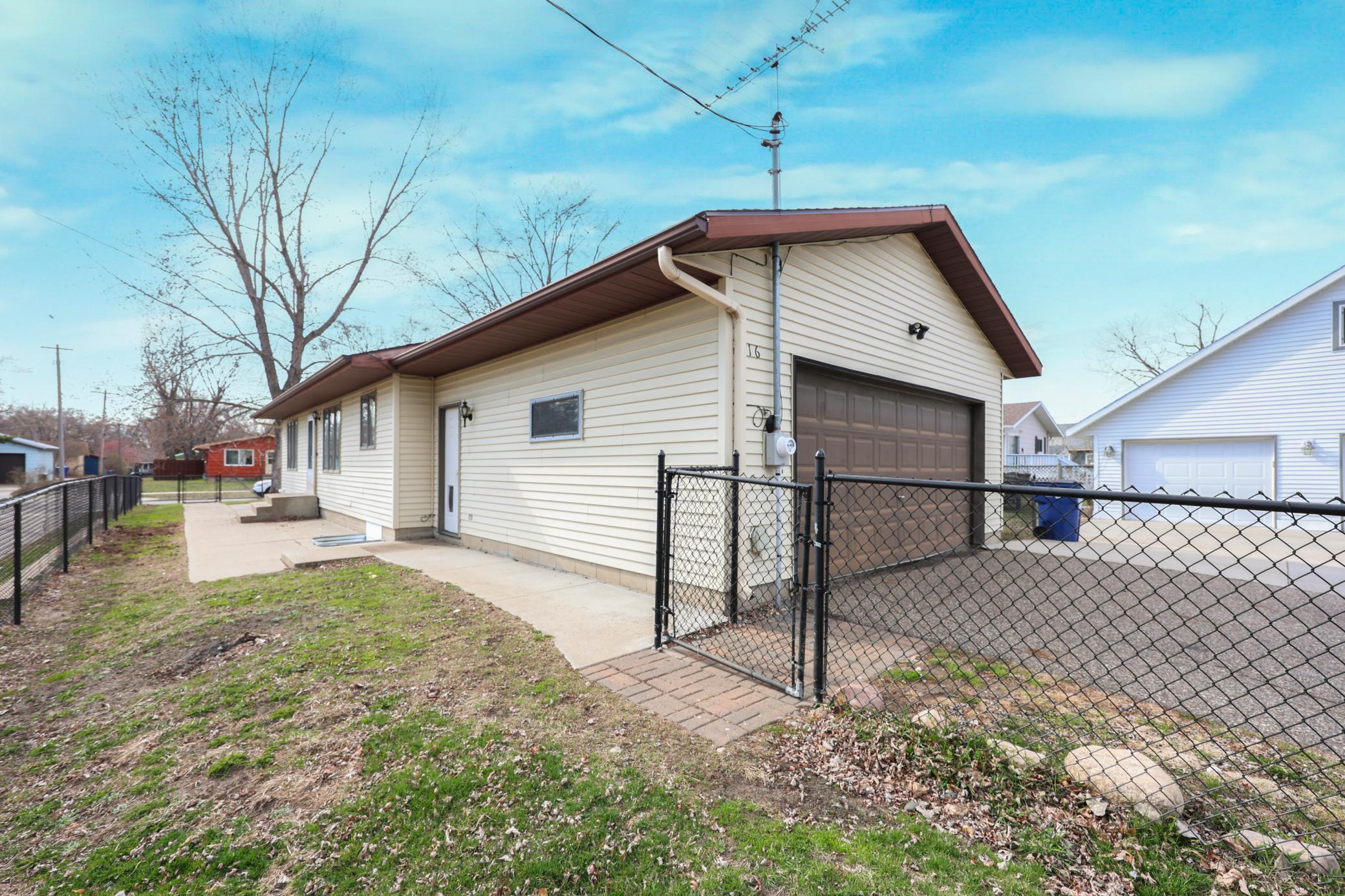 816 32nd Avenue, Saint Cloud, Minnesota image 2