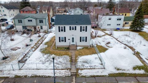 Homes For Sale - 2815 1st Avenue<br/> Hibbing, MN 55746