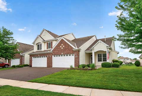 Townhouse For Sale - 18894 97th Place<br/> Maple Grove, MN 55311