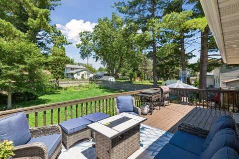 Homes For Sale - 2006 River Hills Drive<br/> Burnsville, MN 55337