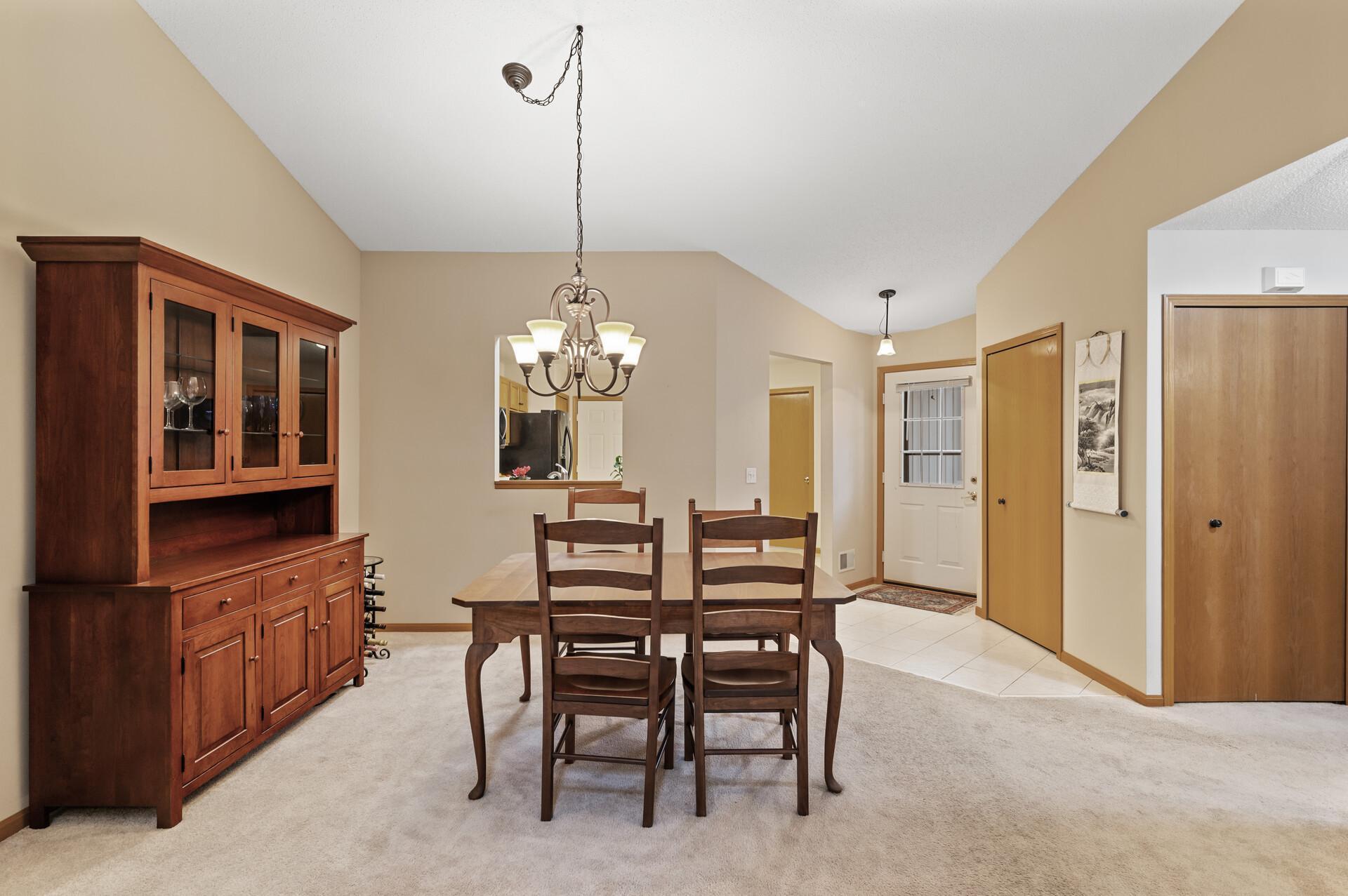 8859 Peep Oday Trl, Eden Prairie, Minnesota image 12