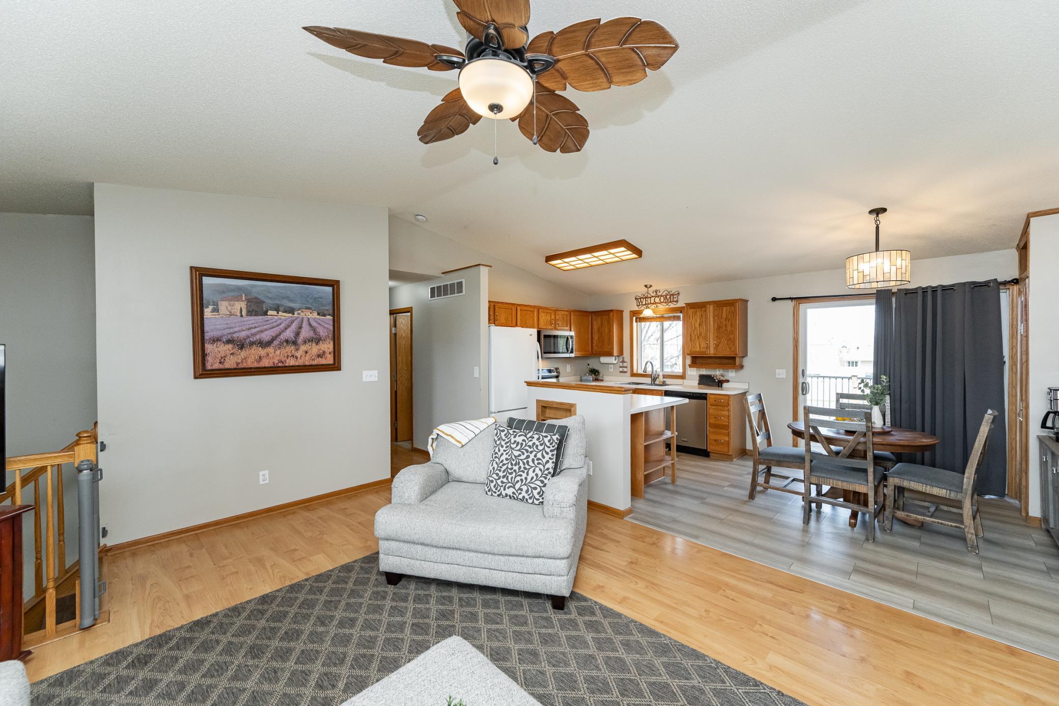 414 8th Street, Dodge Center, Minnesota image 9