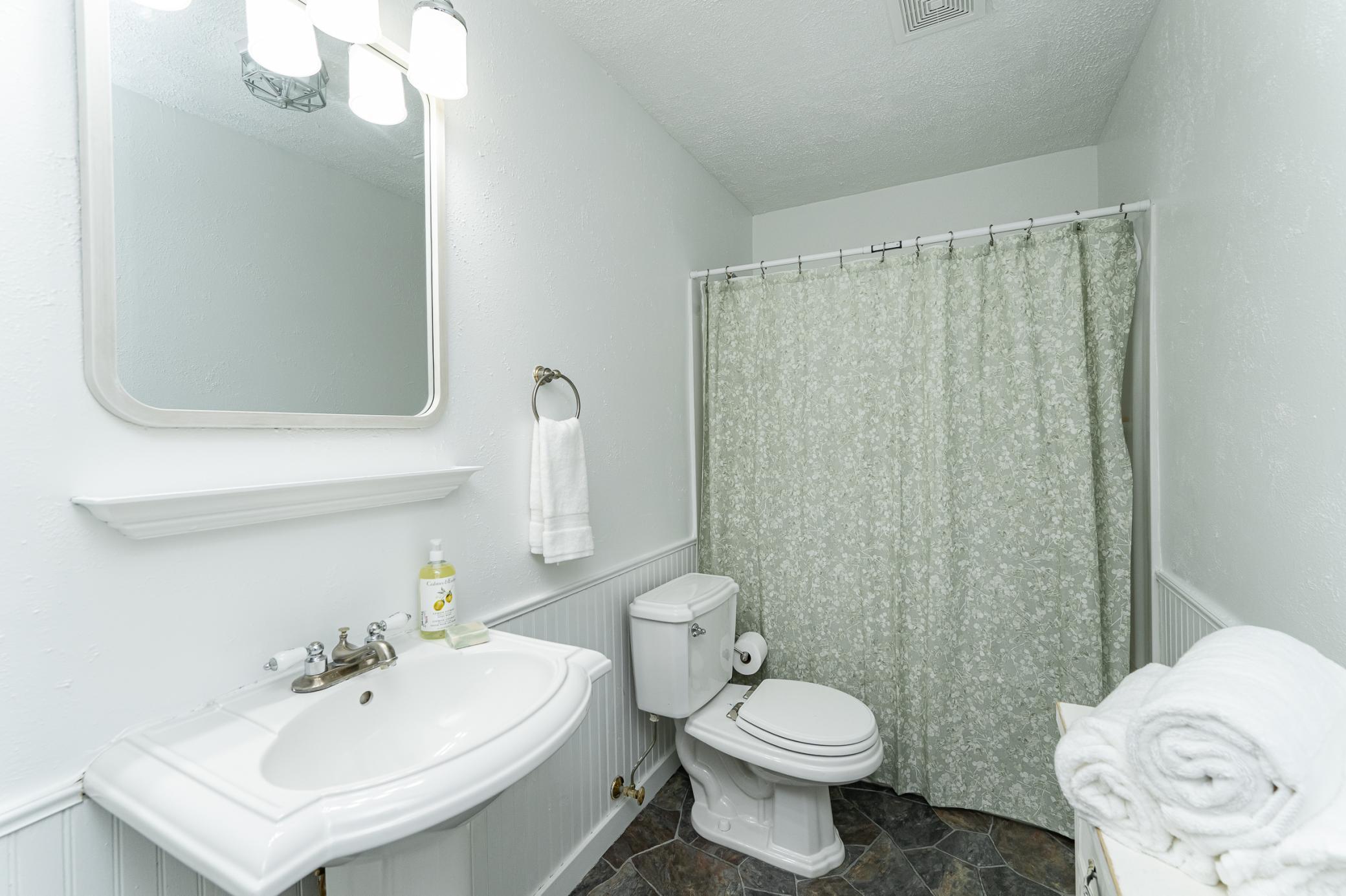 414 8th Street, Dodge Center, Minnesota image 21