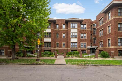 Condo For Sale - 385 Laurel Avenue<br/> Saint Paul, MN 55102