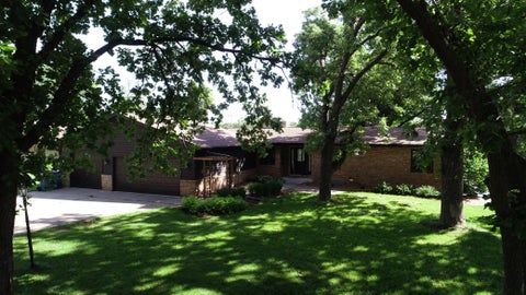 Homes For Sale - 725 Bradford Avenue<br/> Champlin, MN 55316