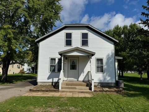 Homes For Sale - 106 Cedar Avenue<br/> Wadena, MN 56482