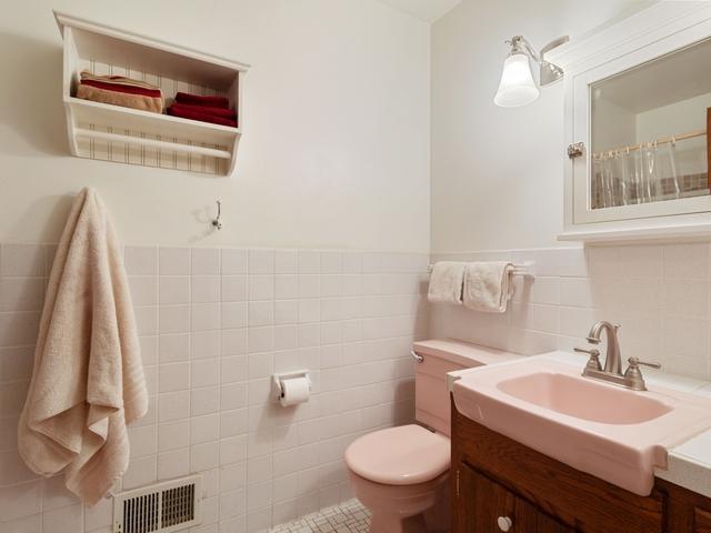 3525 Skycroft Drive, Minneapolis, Minnesota image 16