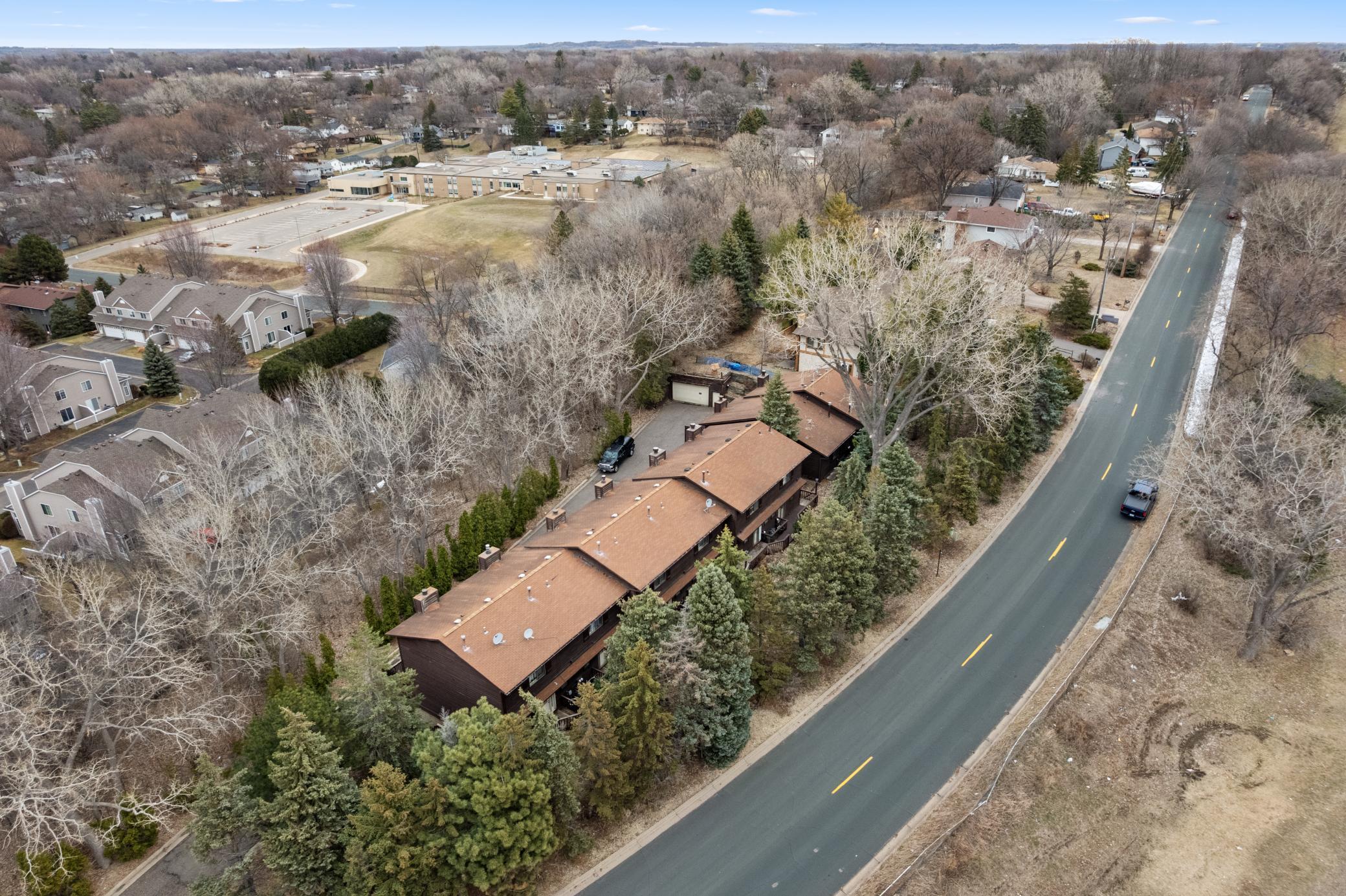 1239 Hillwind Road, Minneapolis, Minnesota image 24