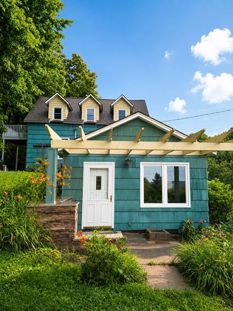 Homes For Sale - 495 North Street<br/> Buffalo County, Fountain City, WI 54629