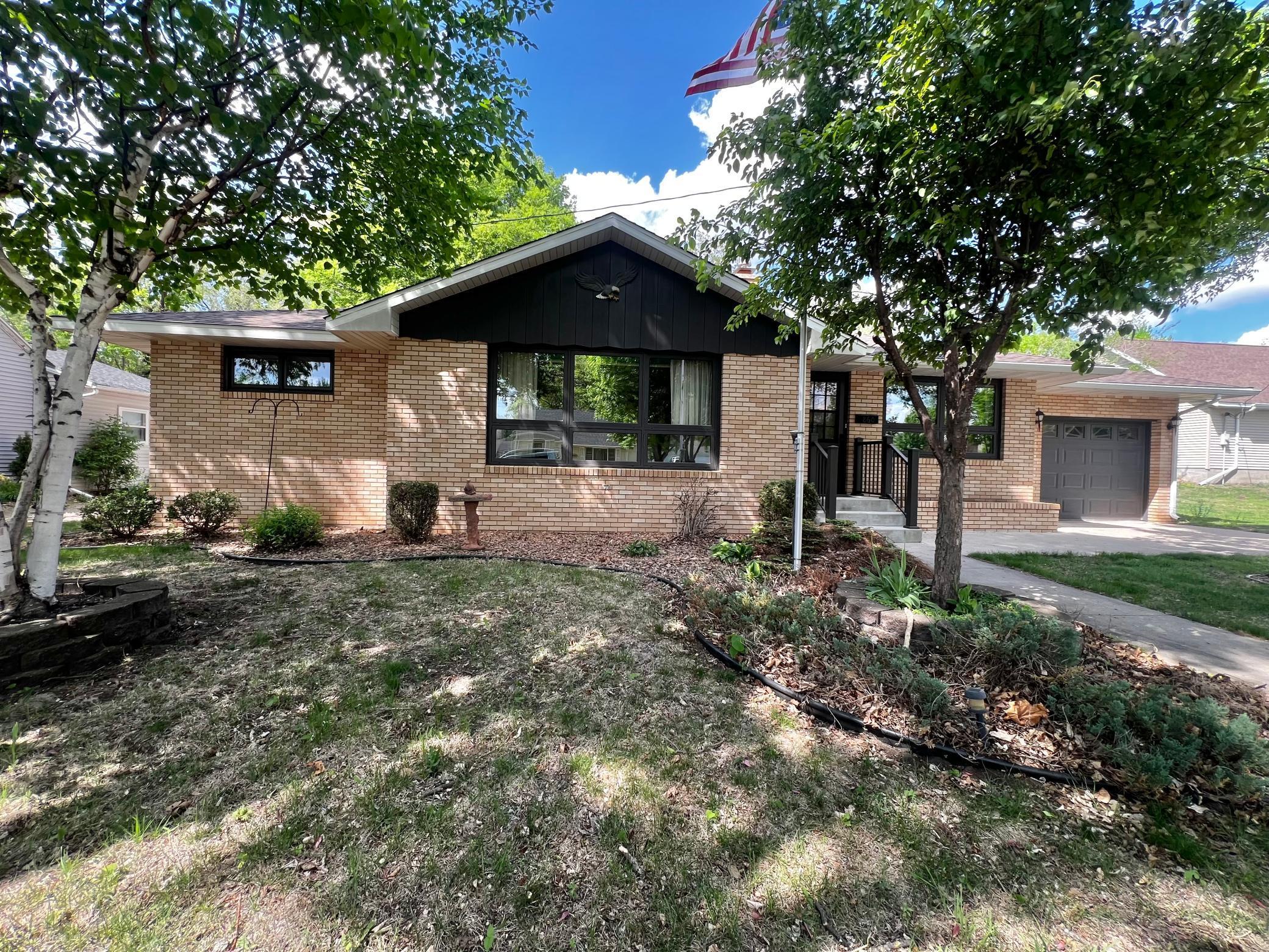 860 8th Avenue, Granite Falls, Minnesota image 3