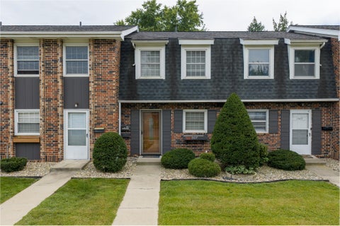 Townhouse For Sale - 1507 5th Avenue<br/> Austin, MN 55912