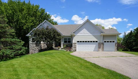 Homes For Sale - 6065 Seamans Drive<br/> Excelsior, MN 55331