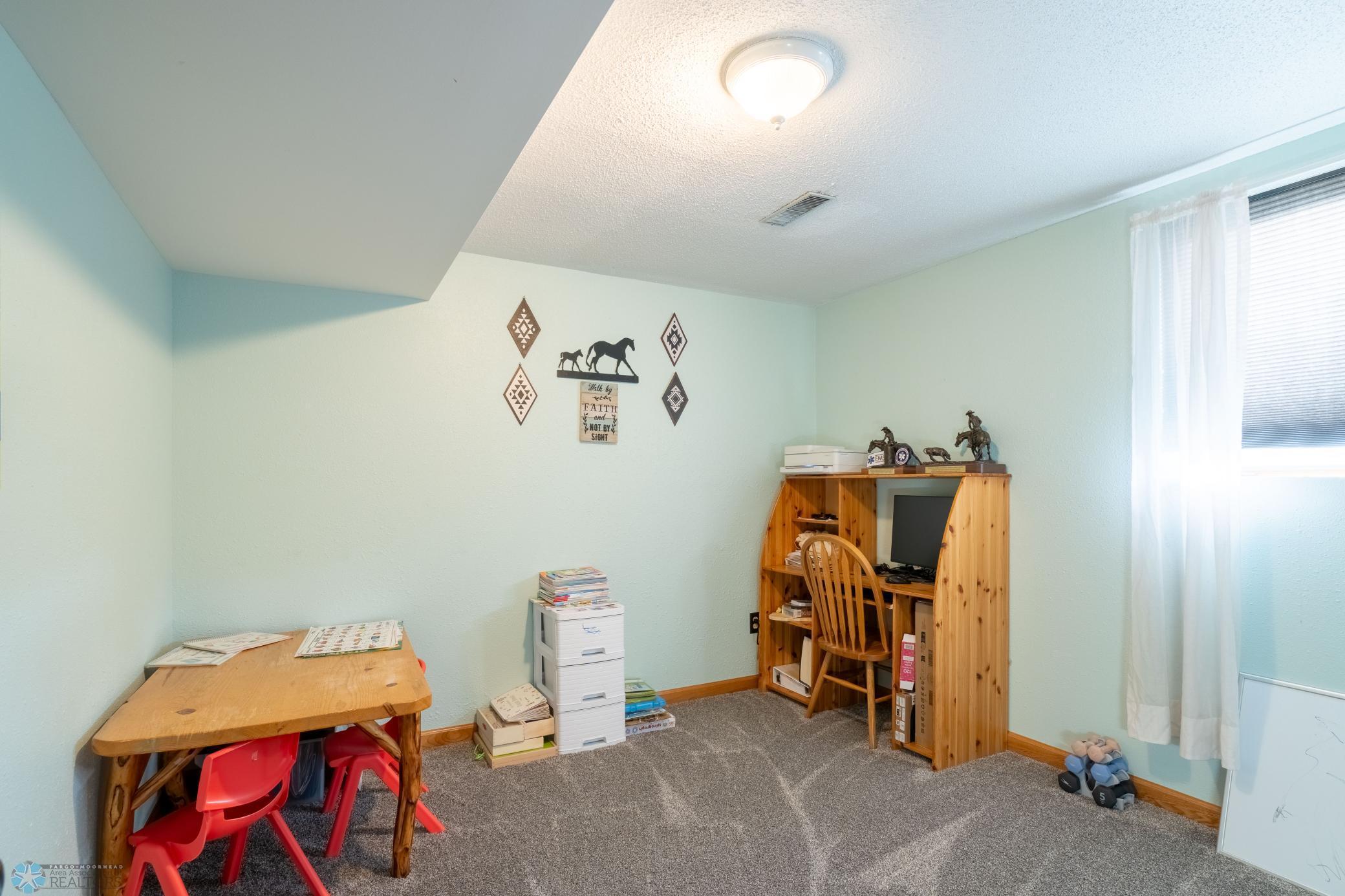 302 15th Street, Cooperstown, North Dakota image 24