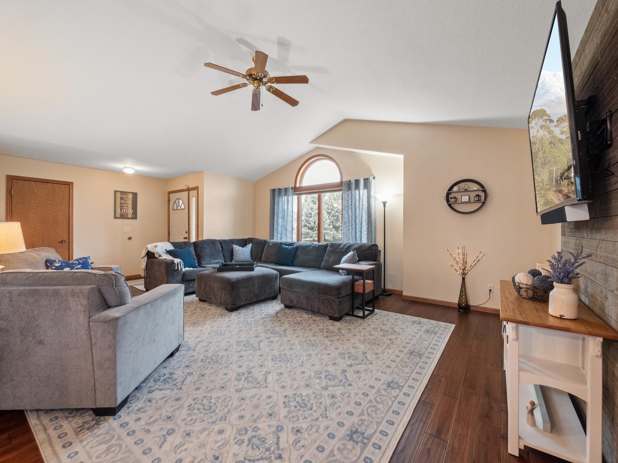 1209 Birch Avenue, Alexandria, Minnesota image 15