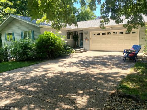 Homes For Sale - 1713 Siewert Street<br/> Goodhue County, Red Wing, MN 55066